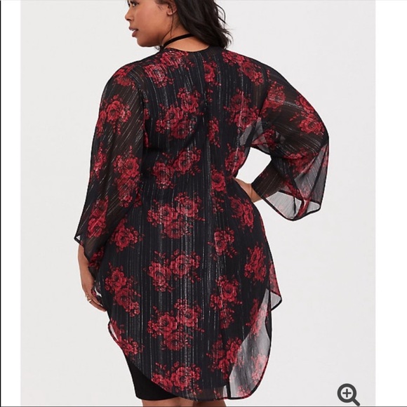 Torrid black floral sheer metallic flowy kimono - Picture 2 of 9